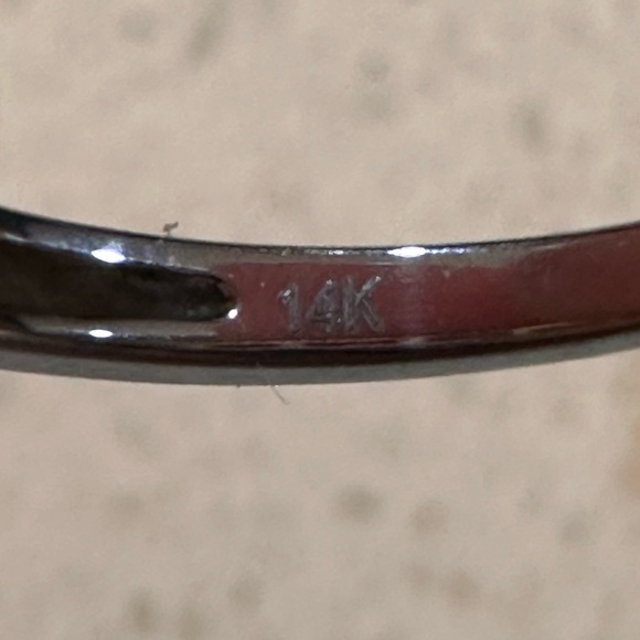 White gold stackable diamond ring/ wedding band - Picture 5 of 7